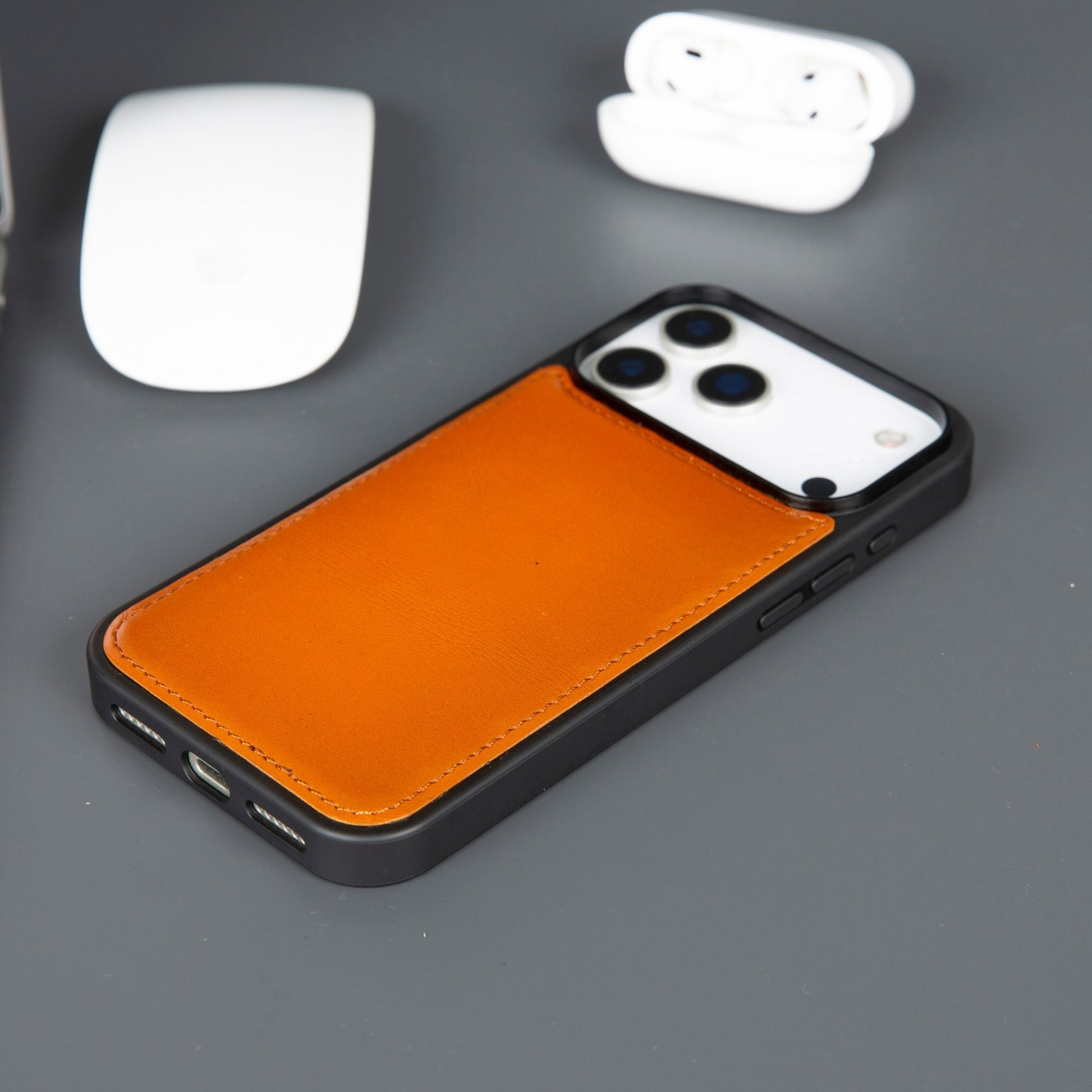 Casper iPhone 17 Pro Leather Wallet Case – MagSafe Compatible-4